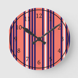 Koral, marinblått och vitt fem rand mönster rund klocka