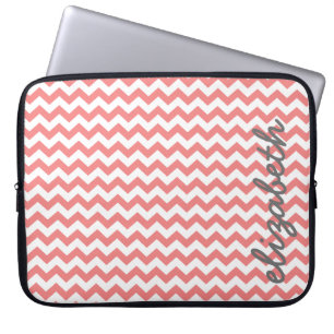 Koral och Grått Chevron Mönster med Big Namn Laptop Sleeve