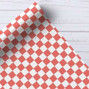 Koralj och vit rutig mönster presentpapper