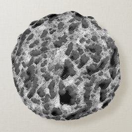 Korall med svart och vitt färg rund kudde