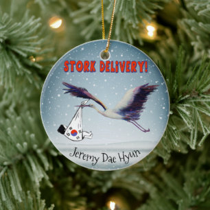 Koreansk adoption - Stork Delivery Julgransprydnad Keramik
