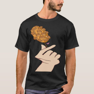 Koreansk gatumat Gamja Corndog Hotdog Kärlek T Shirt