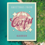 Korfu Greece Retro Vintage Party vykort<br><div class="desc">Korfu Greece,  Retro Vintage Design med ett disco boll i rosa och aprikopersikor. Detta vackra vykort är ett hälsningskort för perfekten för invånare,  besökare,  turister eller fläkt.</div>