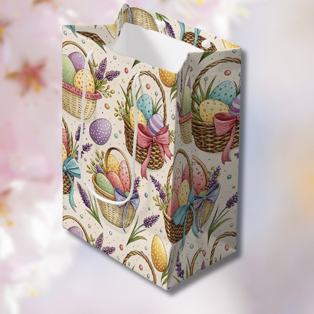 Korgflätade påskägg med lavendel (Skapare uppladdad)