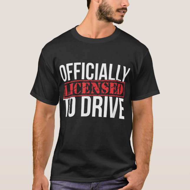 Körkortspresenten har godkänts för körtestförarens t shirt (Framsida)