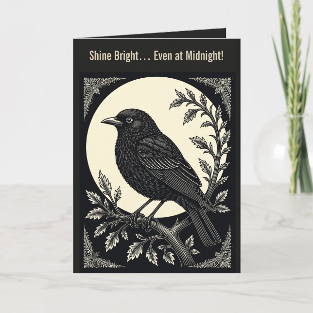 Korpen med den månbelysta toppen kort (Framsida)