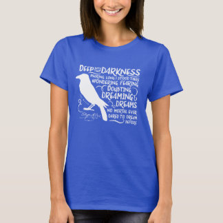 Korpsvart (djupt in i det mörker) vid Edgar Allan T-shirt