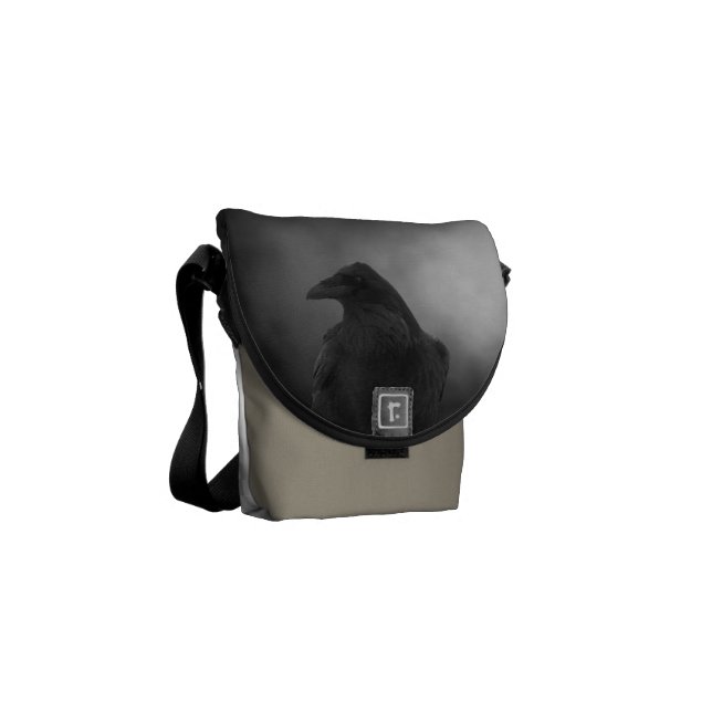 Korpsvart Messenger Bag (Vänstra Framsidan)