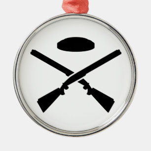 Korsade fällaskyttepistoler julgransprydnad metall