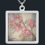 Körsbärblommar och gren silverpläterat halsband<br><div class="desc">© Silvia Vassileva/vild Apple.  En avbilda av rosa körsbärblommar och dess gren. En urblekt bakgrund av olikt skuggar av färger kan också ses i avbilda.</div>