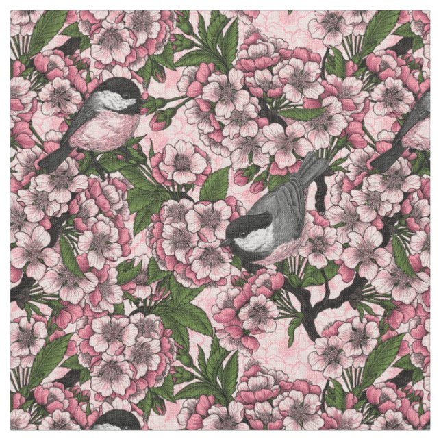 Körsbärs blommar och kycklingar på rosan tyg (Närbild)
