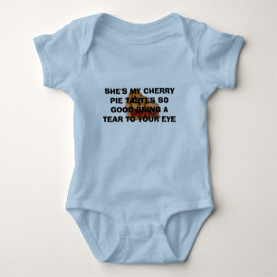 körsbärsröd paj t shirt