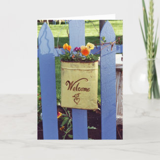 Kort för hälsning: "Welcome" Plant Holder on Fence
