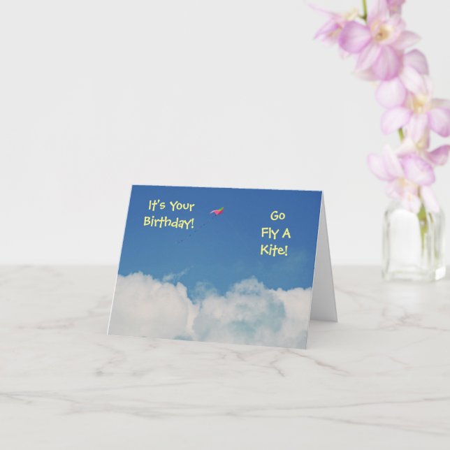 KORT "GETTING OLDER BIRTHDAY HUMOR, GO FLY A KITE" (Orkide)