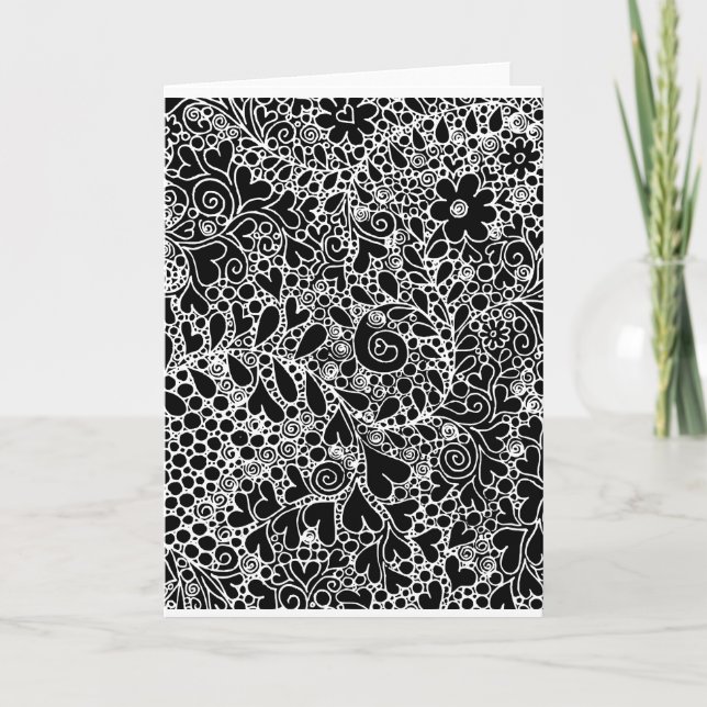 Kort med invecklad blom- och hjärtmotiv och viknin (Framsida)