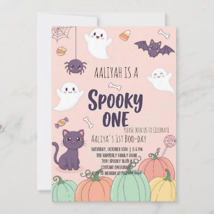 Kortet Cute Pastel Halloween-inbjudan Spooky One Inbjudningar