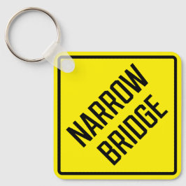 Kortkedjan Narrow Bridge Metall Nyckelring