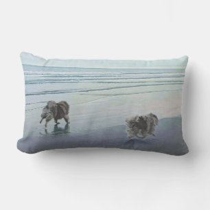 Kortkommandon vid Hund Seashore Painting Art Lumbarkudde
