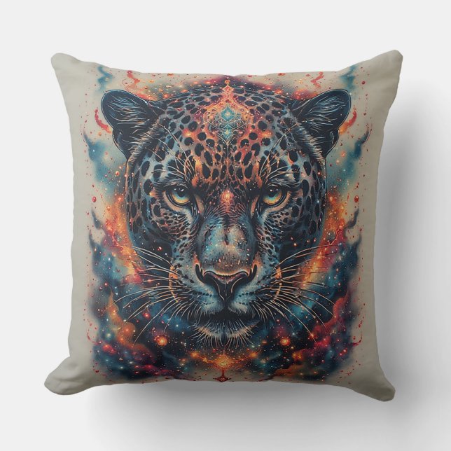 Kos Leopard Porträtt Med Mystisk Effekt Kudde (Framsida)