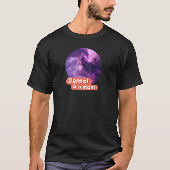 Kosmisk tandläkarassistent t shirt (Framsida)