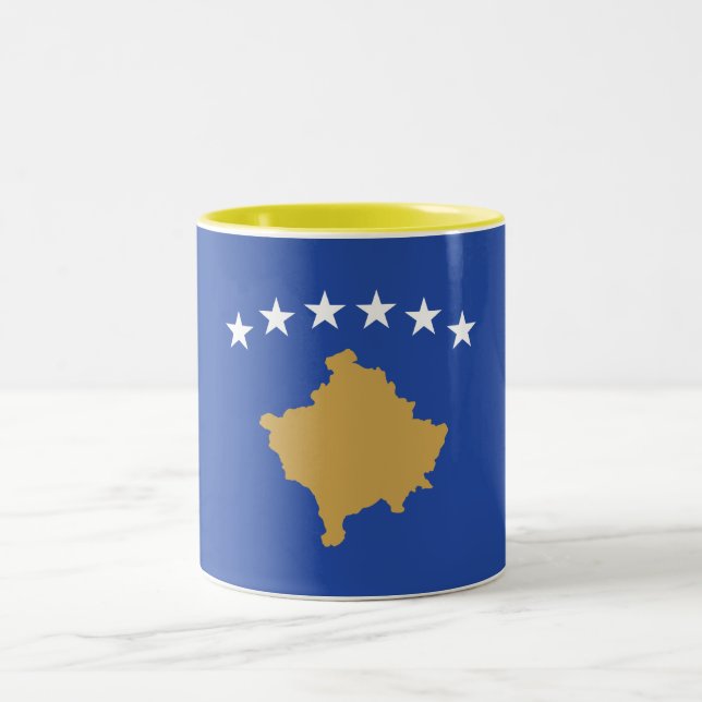Kosovo Flagga Två-Tonad Mugg (Center)