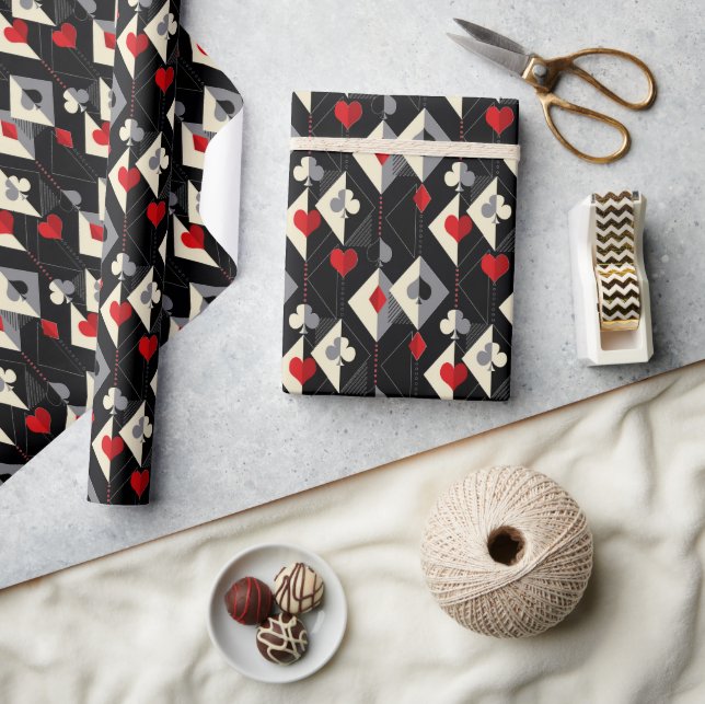 Kostym av att spela kort i poker. presentpapper (Hantverk)