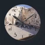 Kotel - Hebreiska skript Rund Klocka<br><div class="desc">"Hebrew Essentials",  Consumer Marketplace,  erbjuder en köpupplevelse eftersom du inte hittar någon annanstans. Vår specialitet är Hebrew,  och i vår butik hittar du hebreiska i block,  skript och Rashi-skript. Berätta för dina vänner om oss och skicka dem vår länk: http://www.zazzle.com/HebrewNames?rf=238549869542096443* ENJOY DIN VISIT!</div>