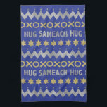 Kötttorn "Hanukkah Hug Sameach" Dish Towel Kökshandduk<br><div class="desc">Kötttorn "Hanukkah Hug Sameach" Dish TowelVilken roligt, underbarare gåva till Hanukkah i år! Tack för att du stannade och shoppade förbi. Mycket uppskattat! Lycklig Chanukah/Hanukkah!Stil: Kökshandduk 16 x 24" Ta fram ett kök med en uppsättning anpassningsbar kökshanddukar.Tillverkade av hållbar polyblandning, de här kökshanddukarna är jättebra för torkning och kommer se...</div>
