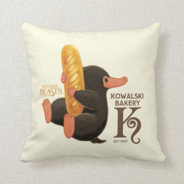 Kowalski Bakery - Niffler with Bread Kudde