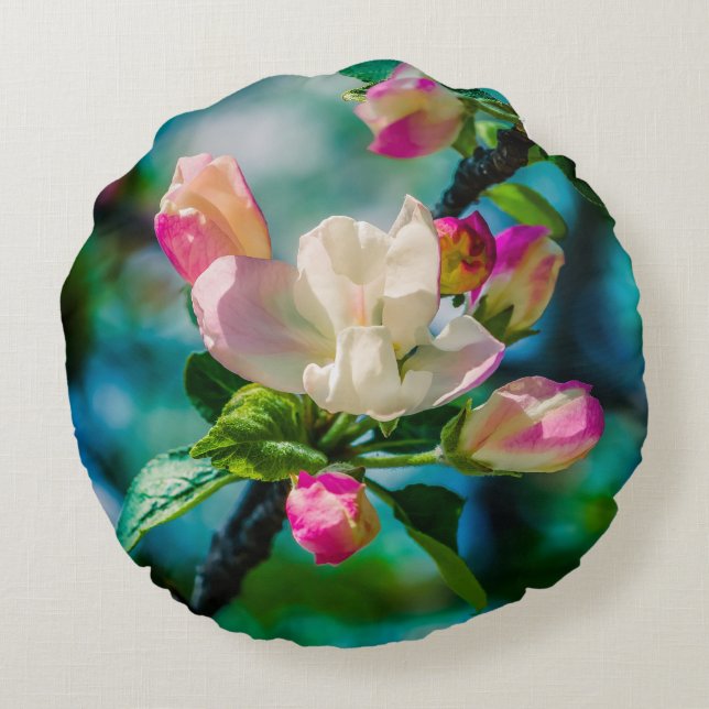 Krabapple-blommor och -knoppar rund kudde (Baksidan)