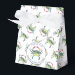 Krabbfestfirande tillbehör presentaskar<br><div class="desc">Lägg till en rolig kustnära touch till din skaldjursfest, låglands kräftfest eller sommarträff med dessa personliga presentlådor för kräftparty. Med originell akvarellkonst av en blå krabba av Victoria Grigaliunas från Do Tell A Belle, är dessa lådor perfekta för att förvara små godsaker, partygåvor eller tackgåvor till gäster. Anpassa med dina...</div>