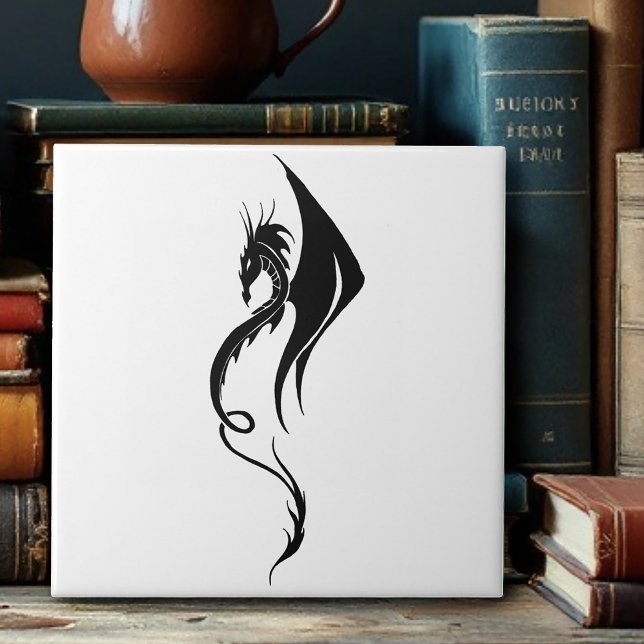 Kraftfull svart-vit tribal drakillustrationsdesign kakelplatta (Skapare uppladdad)