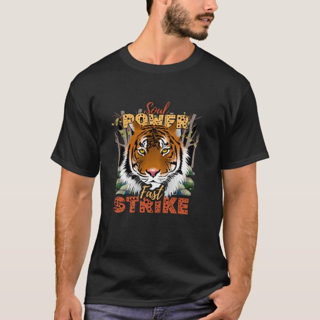 Kraftfull Tiger Soul Snabb Slags Grafisk T-Shirt (Framsida)