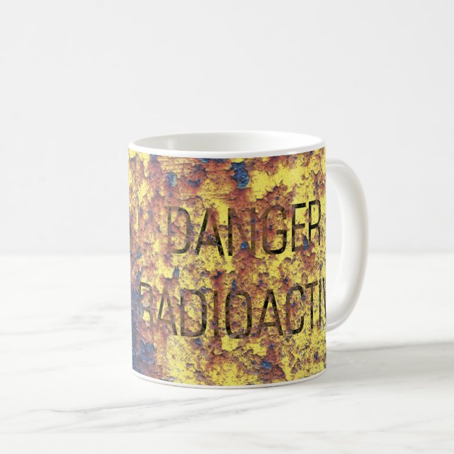 kraftigt korroderad och rostande kärnavfallsbehåll kaffemugg (Framsida höger)