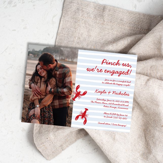 Kräftkok Pinch Us Foto Förlovning Inbjudningar (Crawfish Boil Pinch Us Photo Engagement Invitation)