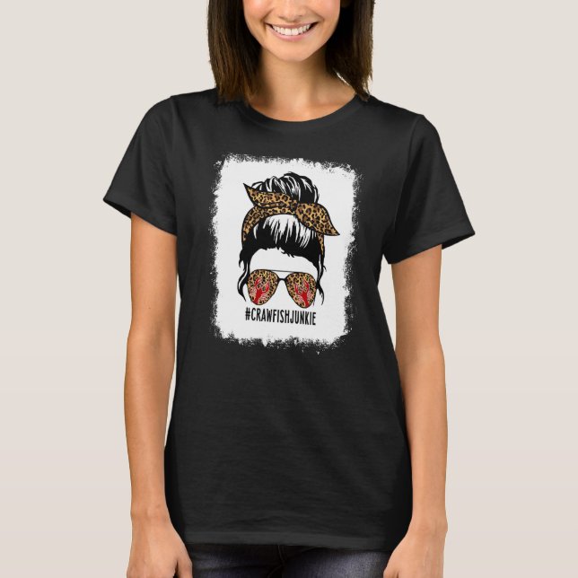 Kräftor Junkie Leopard Messy Bun Kräftor Boil C T Shirt (Framsida)