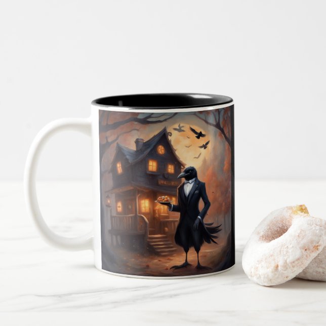 Kråka delar ut Halloween-godis Två-Tonad Mugg (Med munk)