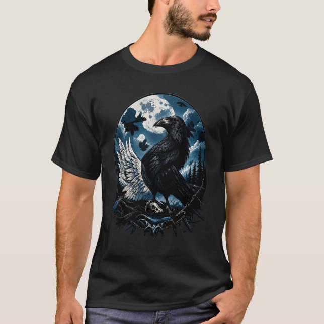 Kråka under månens nattlandskapskonst t shirt (Framsida)