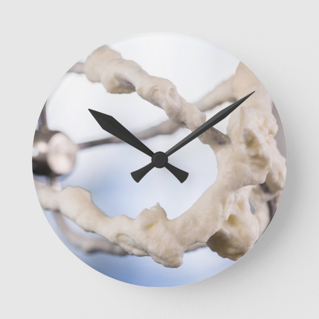 kräm på ett blandningsmakro rund klocka (Framsida)