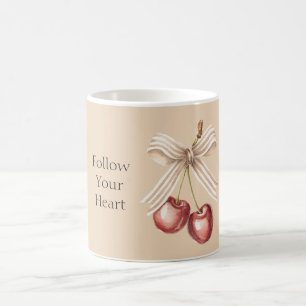 Kräm skål röda körsbär kaffemugg