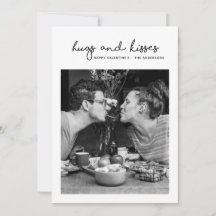 Kramar och puss på Alla hjärtans dag | Modern foto