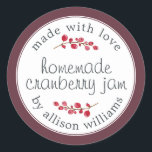 Kranberry Sylt can Burgundy Runt Klistermärke<br><div class="desc">Rustik och modern hemgjord jultomte sylt som konserverar tranbär sylt burk med dekal med texten som är gjord med kärlek, homemade cranberry sylt och ditt namn i modernt skript på burgundisk bakgrund med en snyggt kranbär. Lägg bara till ditt namn och produkten namn på etiketten. Enbart designad för dig av...</div>