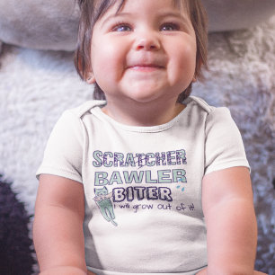 Kratzande Skrikande Bitande Baby Med Katt & Tårar T Shirt