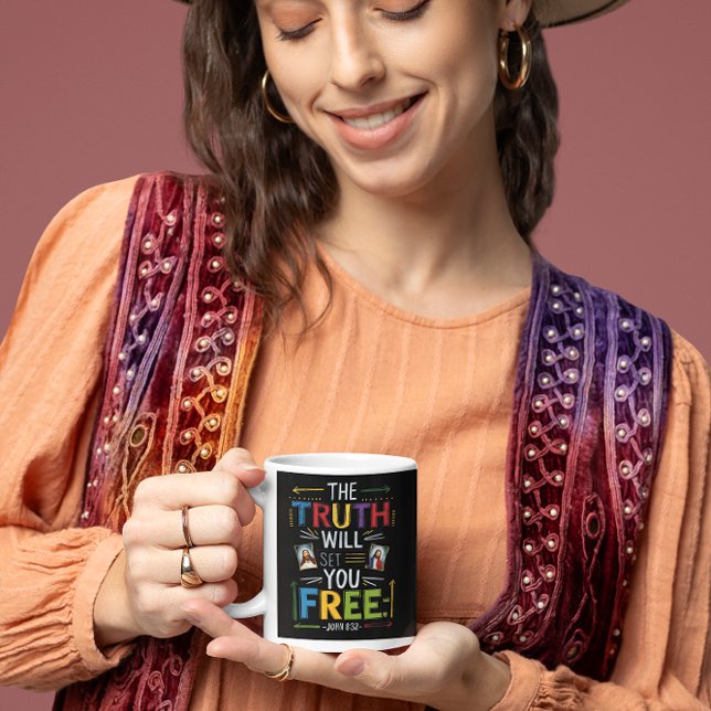 Kräver befrielse: sanningen obildad kaffemugg (Skapare uppladdad)