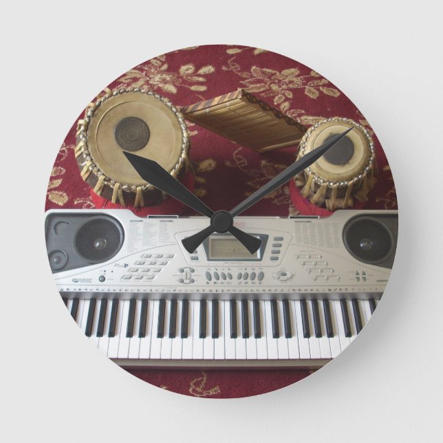 Kreativ Corner: Musical Tapestry Rund Klocka (Framsida)
