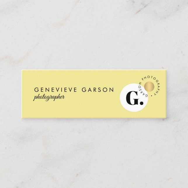 Kreativ Monogram Logotyp Gult Social Media Mini Visitkort (Framsida)