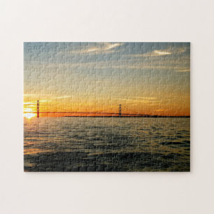 Kreativ sunset bridge vatten fotopussel i