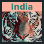 Kreativ Wildlife Tiger Pop Art India Travel Poster<br><div class="desc">Det här är ett modernt porträtt i ett popkonst stil i en Bengal Tiger ansikte nära. Denna vackra, stora djungelkatt är infödd i Indiens land, så jag lade till en typografi inslag med ord: Indien på en topplapp i komplementärt färg och gav den en känsla av reseaffisch. Det här är...</div>