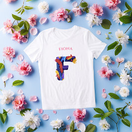 Kreativt monogram - Bokstav F | Livlig födelsedag T Shirt
