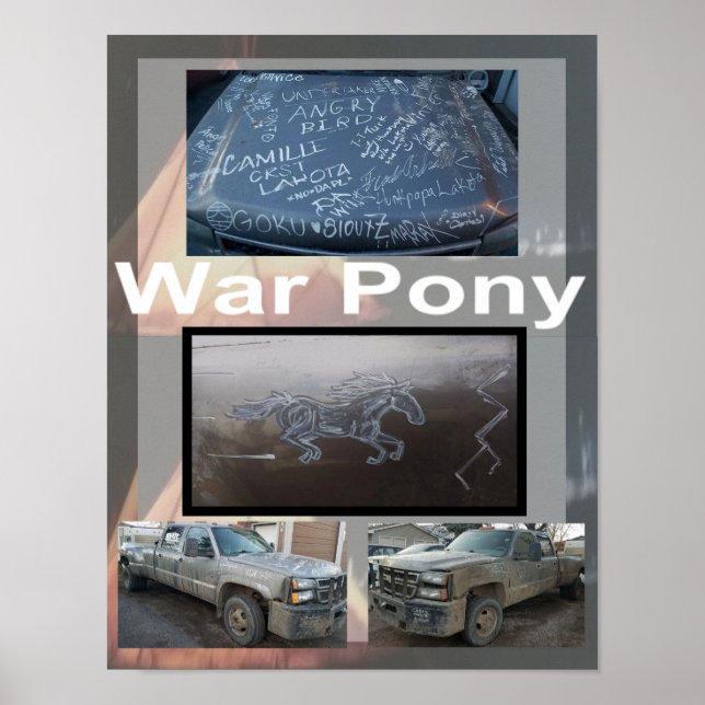 Krig Pony Small Poster (Framsidan)